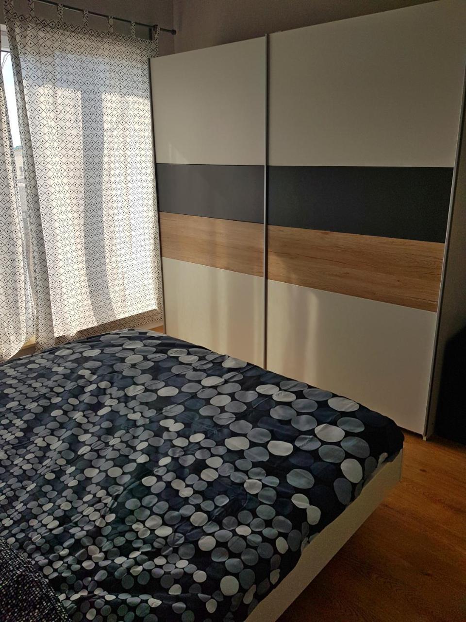Modern Apartment With Pool In North Bucharest Cretuleasca Kültér fotó
