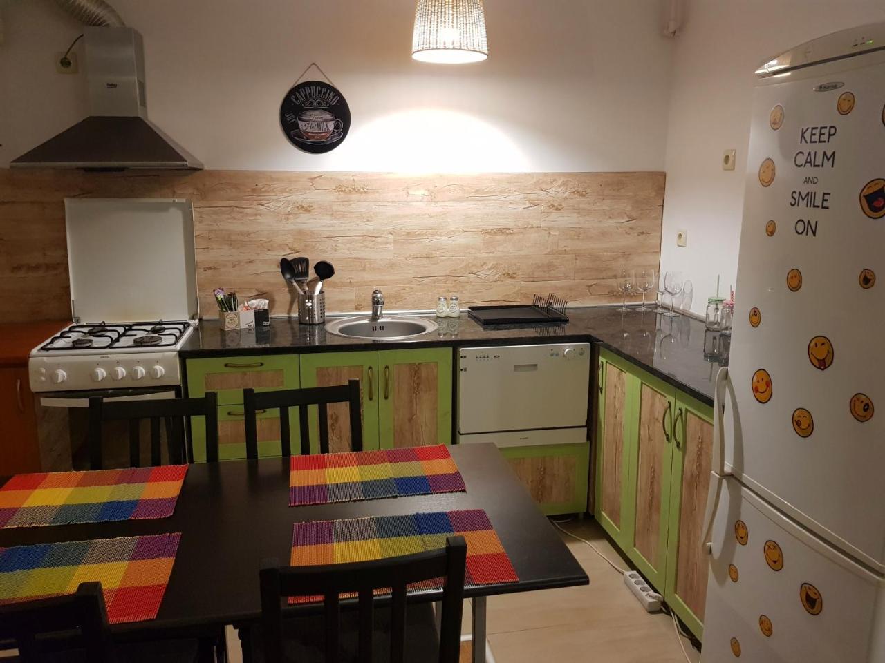 Modern Apartment With Pool In North Bucharest Cretuleasca Kültér fotó