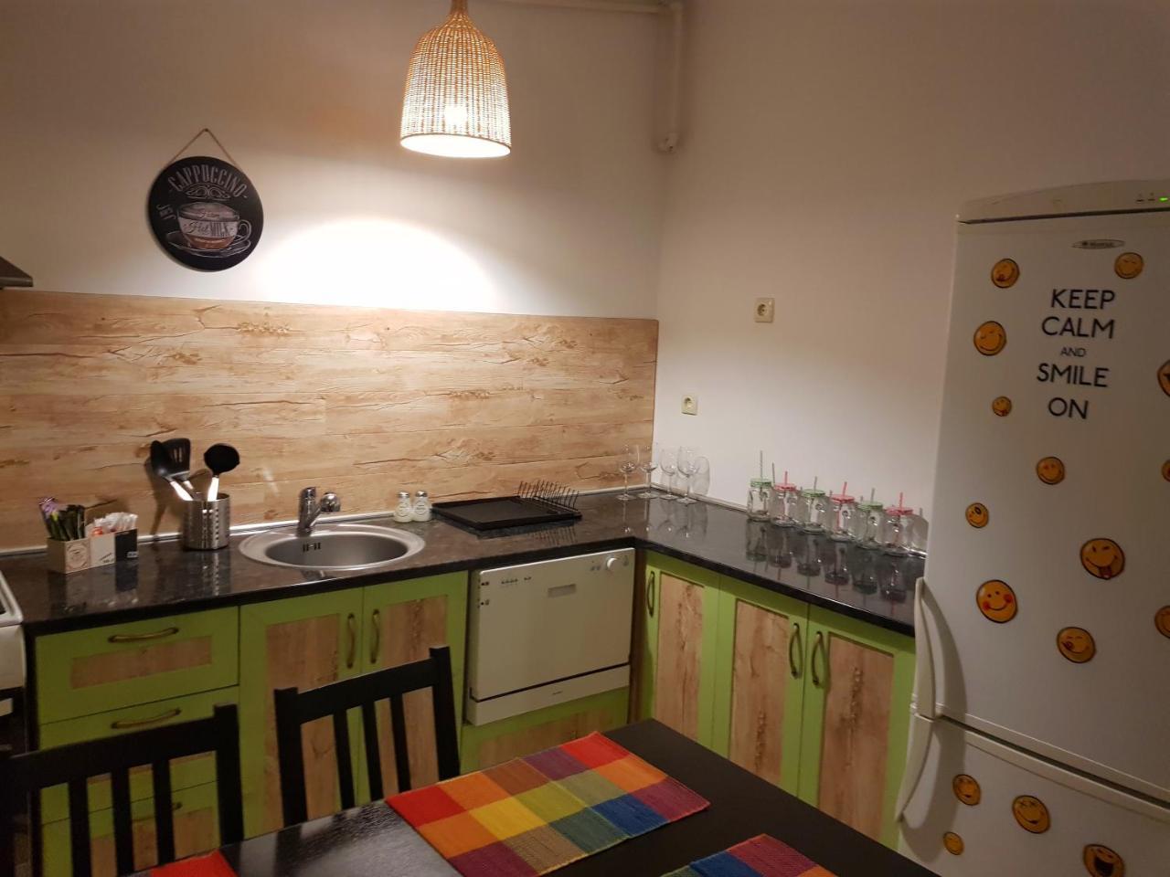 Modern Apartment With Pool In North Bucharest Cretuleasca Kültér fotó
